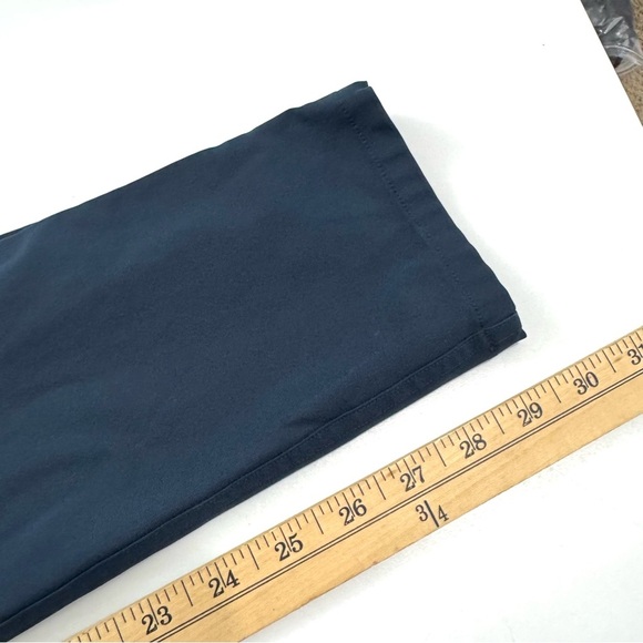Lululemon Men’s Sz 28 Navy Active ABC Slim-Fit 5 Pocket Pants Warpstreme *FLAWED - Picture 9 of 11